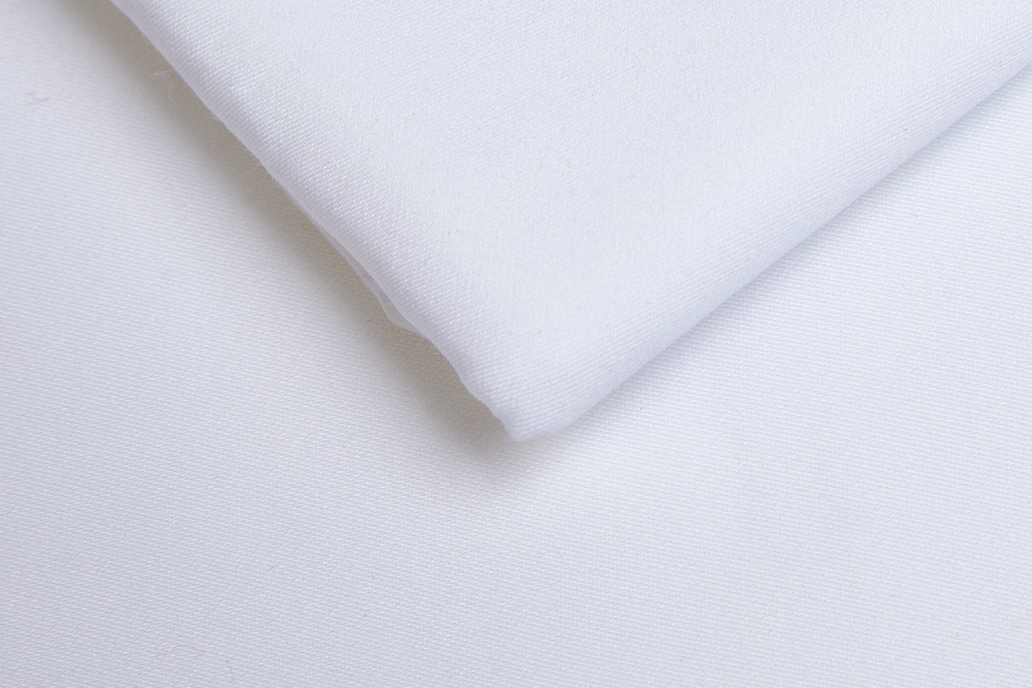 100% Giza Cotton ,Bleach White, Plain, White, Solid, Men And Women, Unstitched Shirting Or Top Fabric